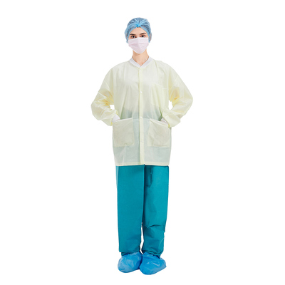 Bom preço Fábrica por atacado Uniformes Hospitalares de Laboratório Médico Não Tecidos Vestidos Respiratórios Disponíveis Uniformes Tecidos Scrubs Uniformes on-line